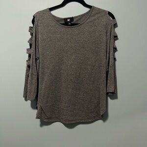 Girls long sleeve tee with sleeve cutouts